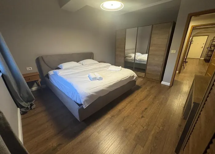 Apartamento Cozy In Blloku Area Tirana