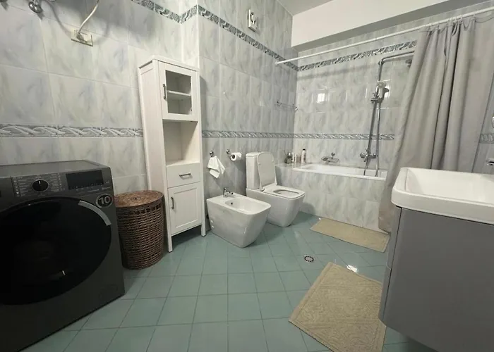 Apartamento Cozy In Blloku Area Tirana